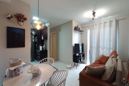 Apartamento à venda com 55m², 2 quartos e 1 vaga Apartamento à venda com 55m², 2 quartos e 1 vagaSala de Jantar