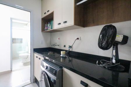 Casa à venda com 200m², 3 quartos e 4 vagas Casa à venda com 200m², 3 quartos e 4 vagasÁrea de Serviço