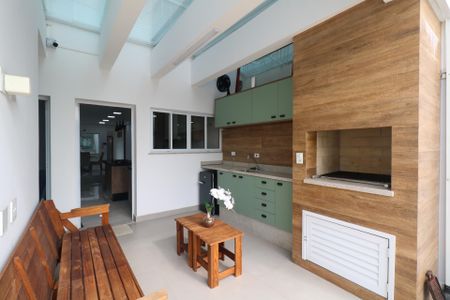 Casa à venda com 200m², 3 quartos e 4 vagas Casa à venda com 200m², 3 quartos e 4 vagasÁrea Gourmet