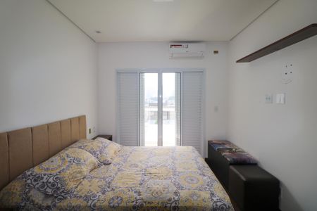 Casa à venda com 200m², 3 quartos e 4 vagas Casa à venda com 200m², 3 quartos e 4 vagasSuíte 3