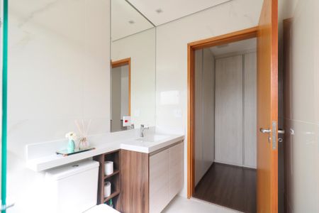 Casa à venda com 200m², 3 quartos e 4 vagas Casa à venda com 200m², 3 quartos e 4 vagasBanheiro da Suíte 3