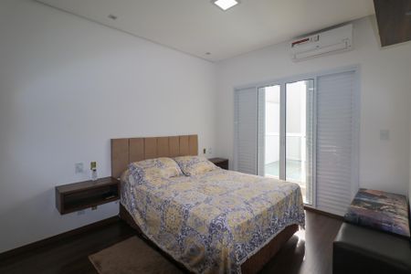 Casa à venda com 200m², 3 quartos e 4 vagas Casa à venda com 200m², 3 quartos e 4 vagasSuíte 3