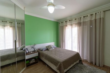 Casa de condomínio à venda com 400m², 3 quartos e 4 vagas Casa de condomínio à venda com 400m², 3 quartos e 4 vagasQuarto 1