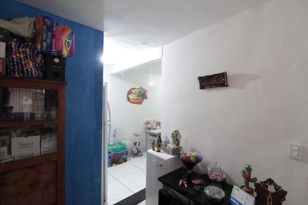Casa de condomínio à venda com 60m², 2 quartos e 1 vagaSala
