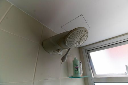 Apartamento à venda com 88m², 2 quartos e 1 vagaChuveiro