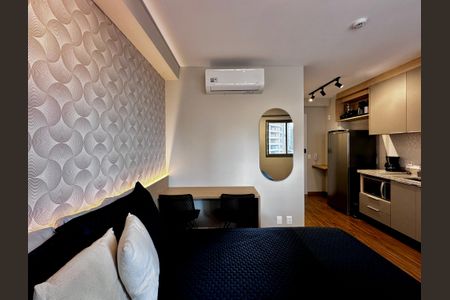 Studio à venda com 25m², 0 quarto e sem vaga Studio à venda com 25m², 0 quarto e sem vagaQuarto