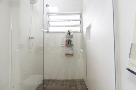 Apartamento à venda com 186m², 3 quartos e 1 vaga Apartamento à venda com 186m², 3 quartos e 1 vagaBanheiro Social