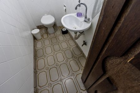 Apartamento à venda com 186m², 3 quartos e 1 vaga Apartamento à venda com 186m², 3 quartos e 1 vagaLavabo