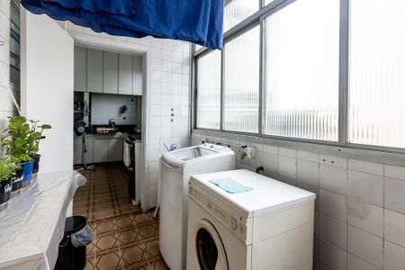 Apartamento à venda com 186m², 3 quartos e 1 vaga Apartamento à venda com 186m², 3 quartos e 1 vagaÁrea de Serviço