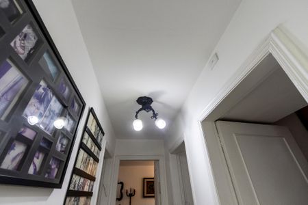 Apartamento à venda com 186m², 3 quartos e 1 vaga Apartamento à venda com 186m², 3 quartos e 1 vagaCorredor