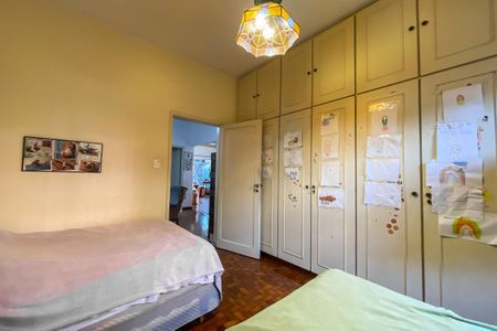 Casa à venda com 200m², 3 quartos e 4 vagas