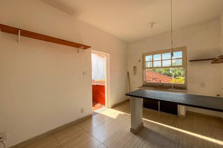 Casa à venda com 200m², 3 quartos e 4 vagas