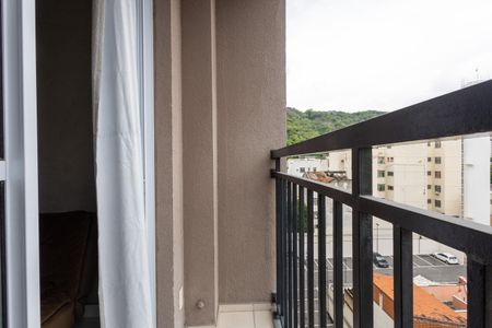 Apartamento à venda com 34m², 1 quarto e sem vaga Apartamento à venda com 34m², 1 quarto e sem vagaSala Varanda