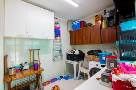 Casa à venda com 150m², 3 quartos e 3 vagas Casa à venda com 150m², 3 quartos e 3 vagasÁrea de Serviço