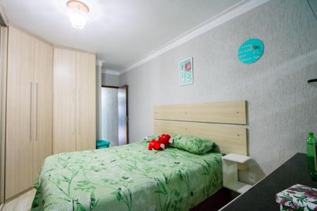 Casa à venda com 150m², 3 quartos e 3 vagas Casa à venda com 150m², 3 quartos e 3 vagasQuarto 2 - Suíte