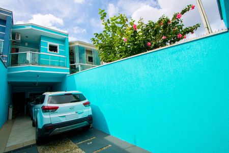 Casa à venda com 150m², 3 quartos e 3 vagas Casa à venda com 150m², 3 quartos e 3 vagasJardim de inverno