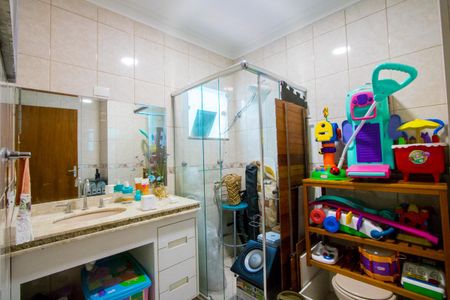 Casa à venda com 150m², 3 quartos e 3 vagas Casa à venda com 150m², 3 quartos e 3 vagasBanheiro social