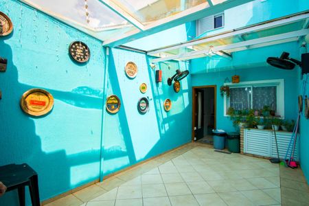 Casa à venda com 150m², 3 quartos e 3 vagas Casa à venda com 150m², 3 quartos e 3 vagasQuintal