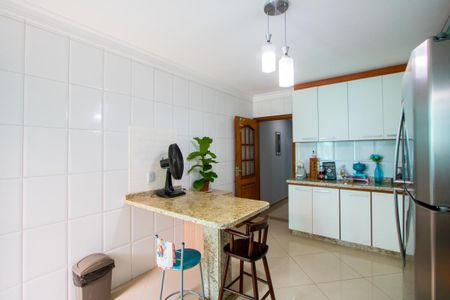Casa à venda com 150m², 3 quartos e 3 vagas Casa à venda com 150m², 3 quartos e 3 vagasCozinha