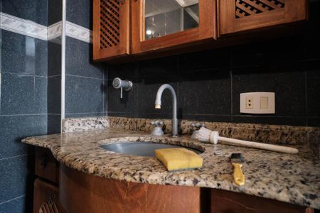 Apartamento à venda com 65m², 3 quartos e 1 vagaBanheiro