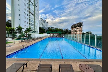 Apartamento à venda com 147m², 4 quartos e 3 vagasÁrea comum - Piscina