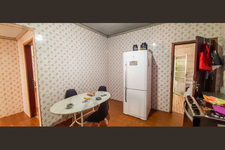 Casa à venda com 120m², 3 quartos e 2 vagas Casa à venda com 120m², 3 quartos e 2 vagasCozinha