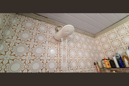 Casa à venda com 120m², 3 quartos e 2 vagas Casa à venda com 120m², 3 quartos e 2 vagasBanheiro Social