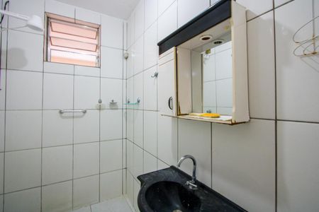 Casa à venda com 180m², 2 quartos e 1 vaga Casa à venda com 180m², 2 quartos e 1 vagaBanheiro social 2