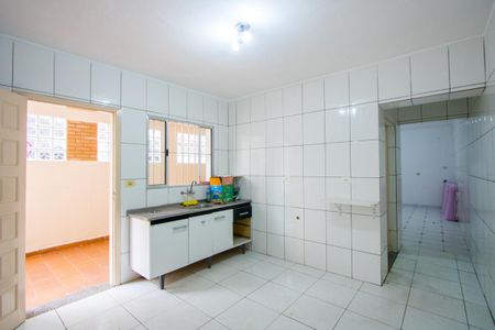 Casa à venda com 180m², 2 quartos e 1 vaga Casa à venda com 180m², 2 quartos e 1 vagaCozinha