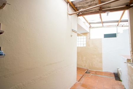 Casa à venda com 180m², 2 quartos e 1 vaga Casa à venda com 180m², 2 quartos e 1 vagaÁrea de serviço