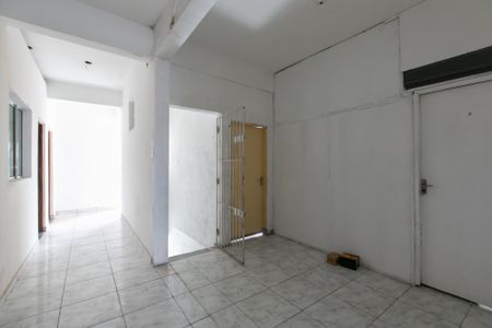 Studio para alugar com 40m², 1 quarto e sem vaga Studio para alugar com 40m², 1 quarto e sem vagaEntrada