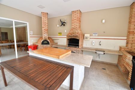 Casa de condomínio para alugar com 320m², 3 quartos e 4 vagasÁrea comum - Churrasqueira