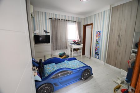 Casa de condomínio para alugar com 320m², 3 quartos e 4 vagasQuarto Suíte 1