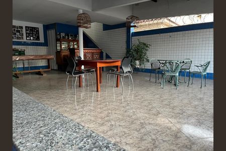 Casa à venda com 350m², 4 quartos e 2 vagasÁrea Externa