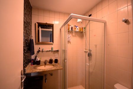 Apartamento para alugar com 72m², 3 quartos e 1 vaga Apartamento para alugar com 72m², 3 quartos e 1 vagaBanheiro Social