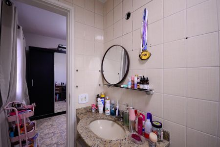 Apartamento para alugar com 72m², 3 quartos e 1 vaga Apartamento para alugar com 72m², 3 quartos e 1 vagaBanheiro da Suite