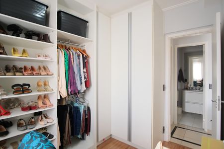 Apartamento à venda com 57m², 2 quartos e 1 vagaQuarto