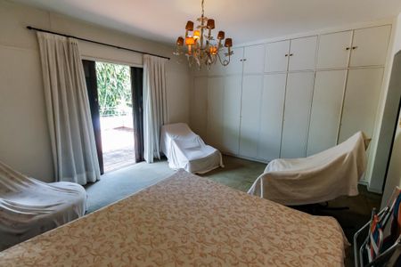 Casa à venda com 800m², 5 quartos e NaN vagas Casa à venda com 800m², 5 quartos e NaN vagasSuíte 1