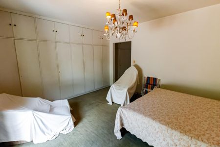 Casa à venda com 800m², 5 quartos e NaN vagas Casa à venda com 800m², 5 quartos e NaN vagasSuíte 1