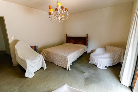 Casa à venda com 800m², 5 quartos e NaN vagas Casa à venda com 800m², 5 quartos e NaN vagasSuíte 1