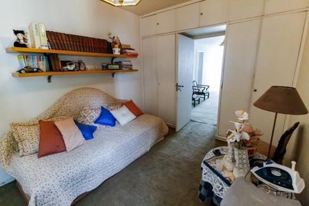 Casa à venda com 800m², 5 quartos e NaN vagas Casa à venda com 800m², 5 quartos e NaN vagasQuarto