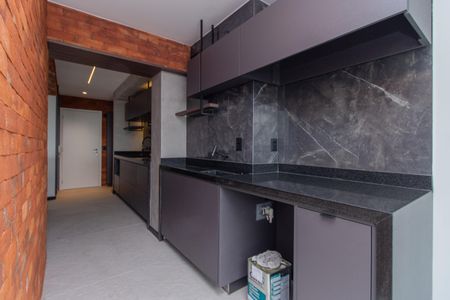 Apartamento à venda com 111m², 2 quartos e 3 vagas Apartamento à venda com 111m², 2 quartos e 3 vagasÁrea de Serviço
