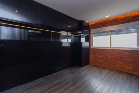 Apartamento à venda com 111m², 2 quartos e 3 vagas Apartamento à venda com 111m², 2 quartos e 3 vagasSuíte