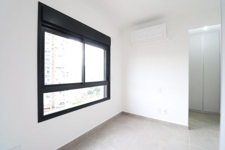 Apartamento à venda com 151m², 3 quartos e 2 vagasSuíte 2