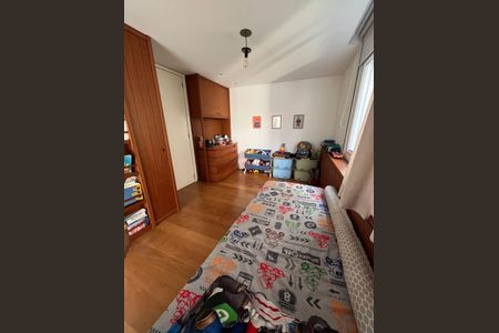Apartamento à venda com 175m², 3 quartos e 2 vagas Apartamento à venda com 175m², 3 quartos e 2 vagasQuarto 3