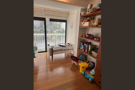 Apartamento à venda com 175m², 3 quartos e 2 vagas Apartamento à venda com 175m², 3 quartos e 2 vagasQuarto 2