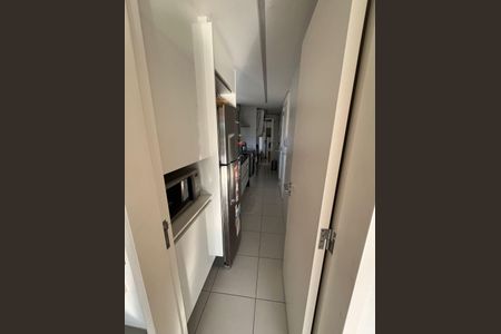 Apartamento à venda com 175m², 3 quartos e 2 vagas Apartamento à venda com 175m², 3 quartos e 2 vagasCozinha