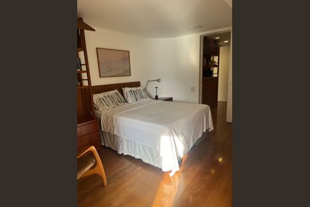 Apartamento à venda com 175m², 3 quartos e 2 vagas Apartamento à venda com 175m², 3 quartos e 2 vagasQuarto 1