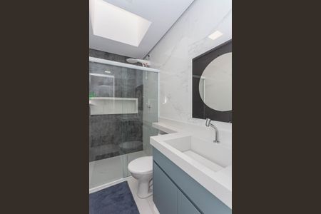 Casa à venda com 200m², 3 quartos e 2 vagasBanheiro da Suíte 1