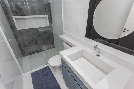 Casa à venda com 200m², 3 quartos e 2 vagasBanheiro da Suíte 1